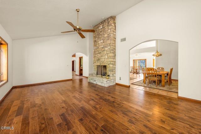 MLS #V1-33105 image #12