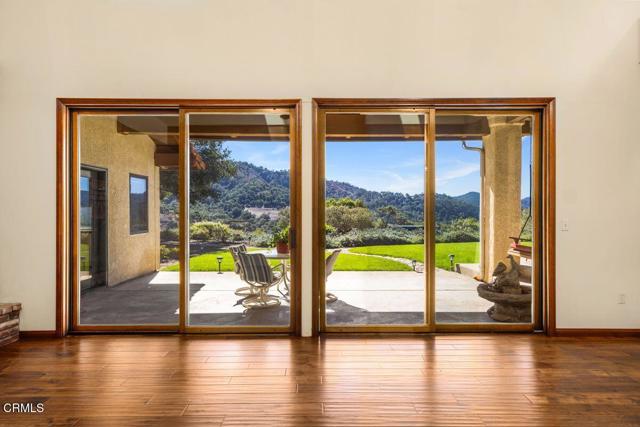 MLS #V1-33105 image #14