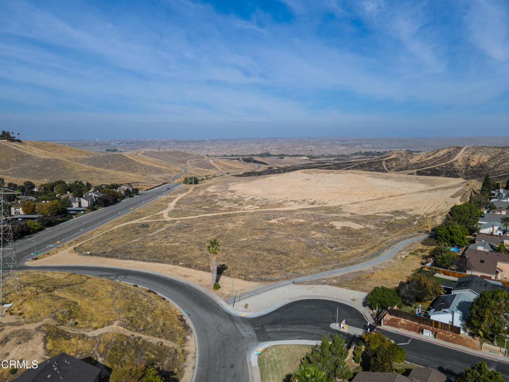 MLS #V1-33107 image #2