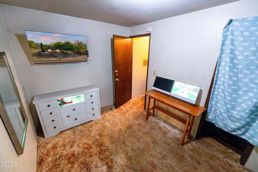 MLS #V1-33108 image #16