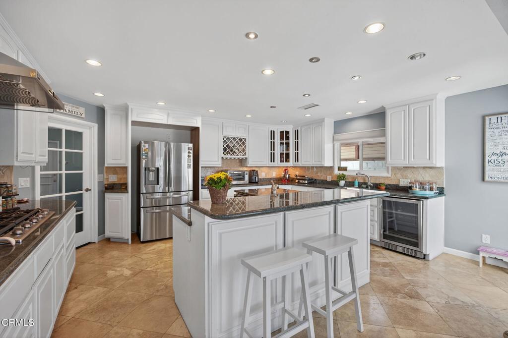 MLS #V1-33119 image #10