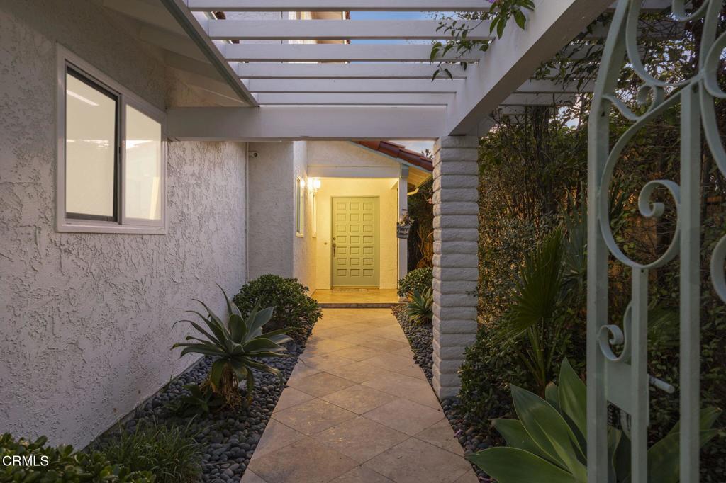 MLS #V1-33119 image #46