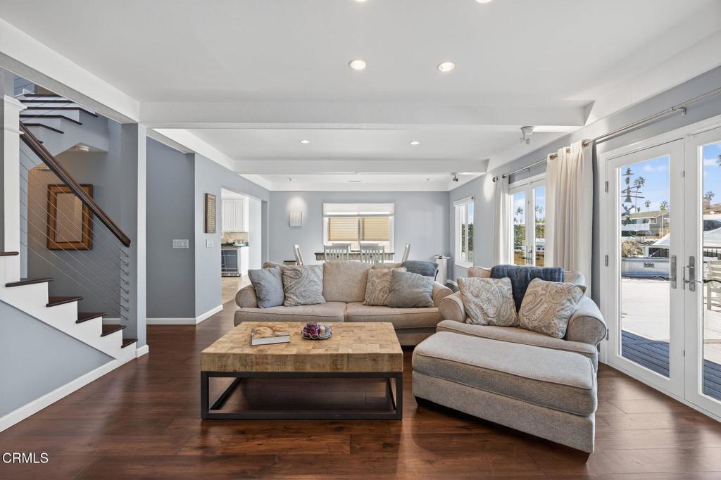 MLS #V1-33119 image #5