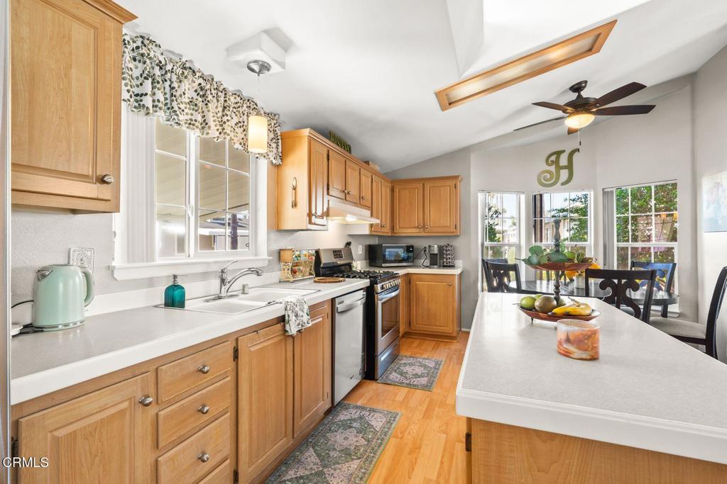 MLS #V1-33124 image #13