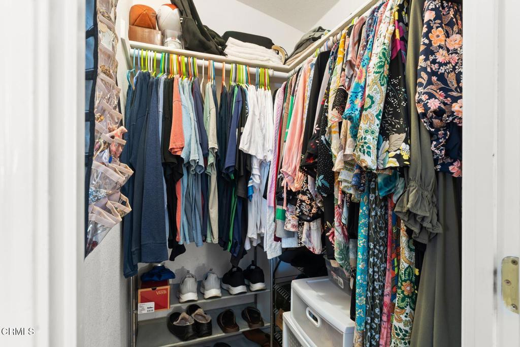 MLS #V1-33124 image #25