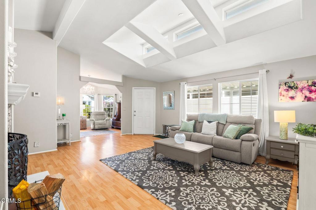 MLS #V1-33124 image #7