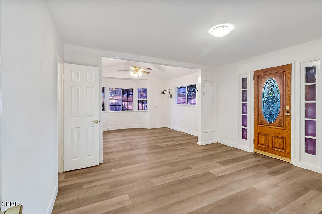 MLS #V1-33128 image #10