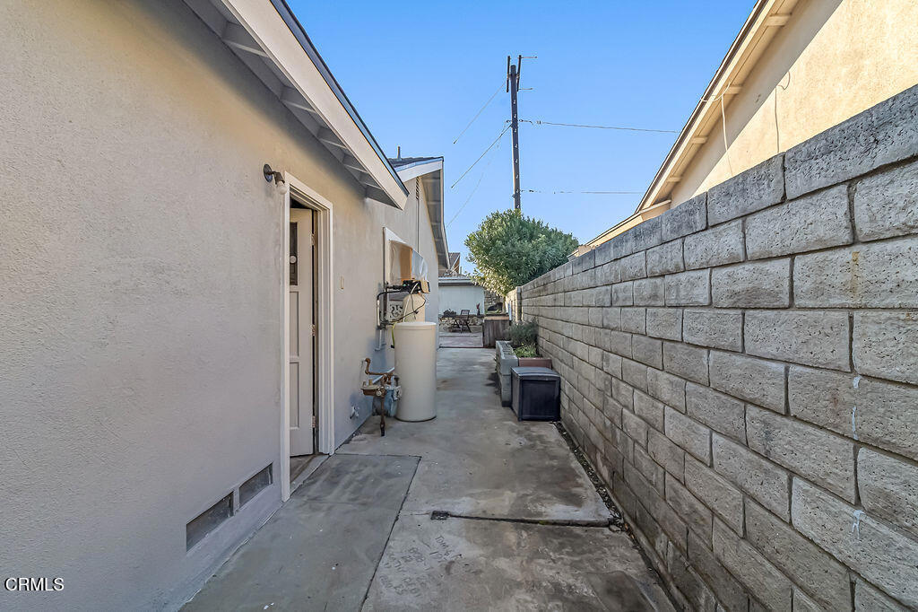 MLS #V1-33128 image #22