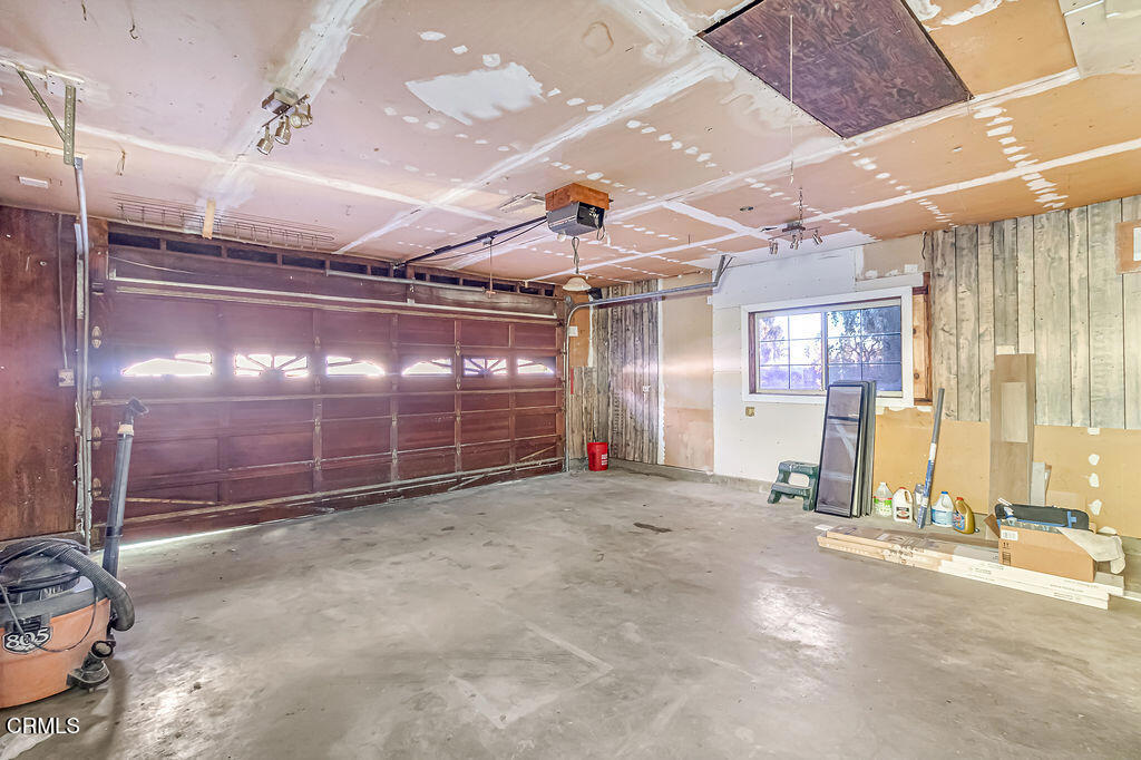 MLS #V1-33128 image #23