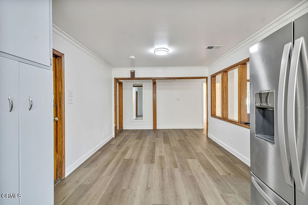 MLS #V1-33128 image #8