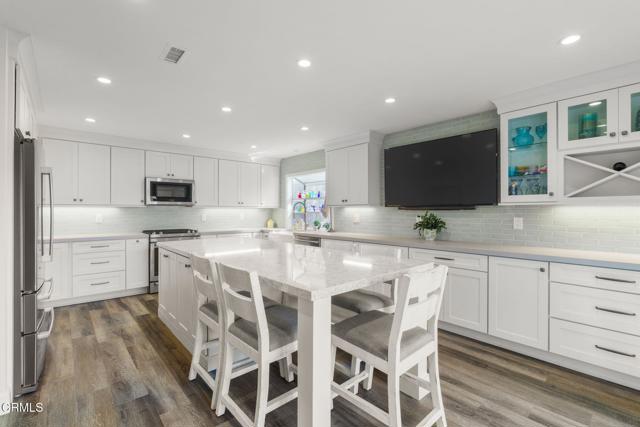 MLS #V1-33134 image #10