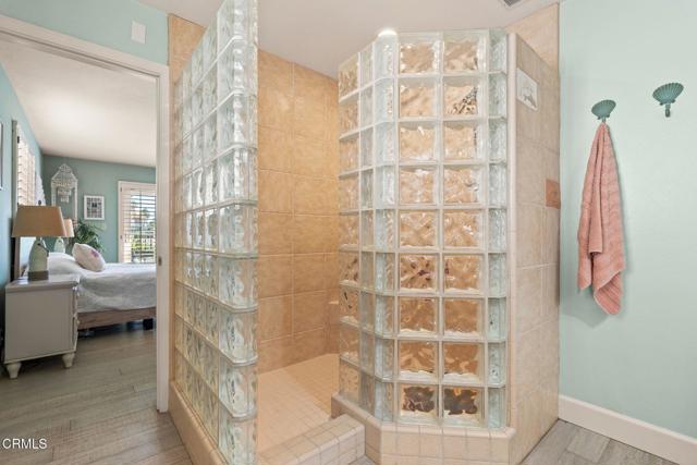 MLS #V1-33134 image #18