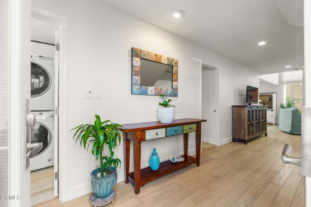 MLS #V1-33134 image #4