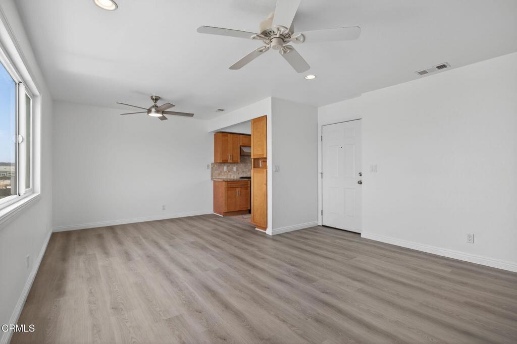 MLS #V1-33135 image #4