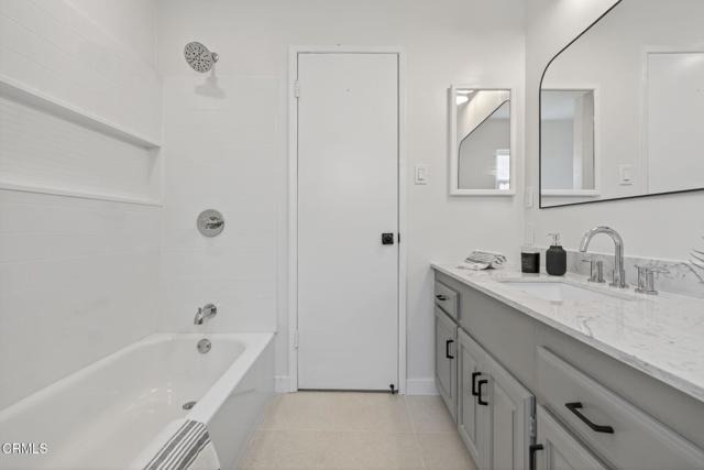 MLS #V1-33136 image #28