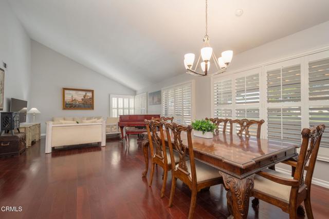 MLS #V1-33138 image #9