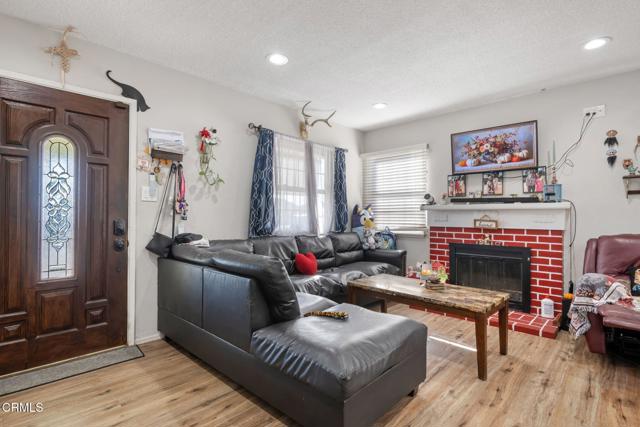 MLS #V1-33139 image #2