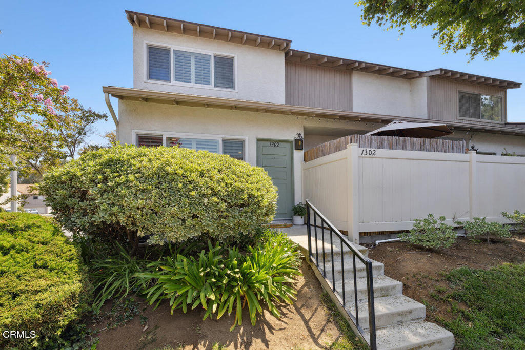 MLS #V1-33140 image #1