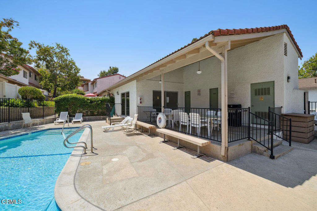 MLS #V1-33140 image #22