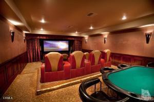 MLS #V1-33142 image #6