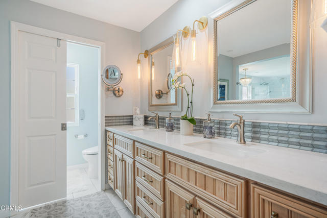 MLS #V1-33145 image #31