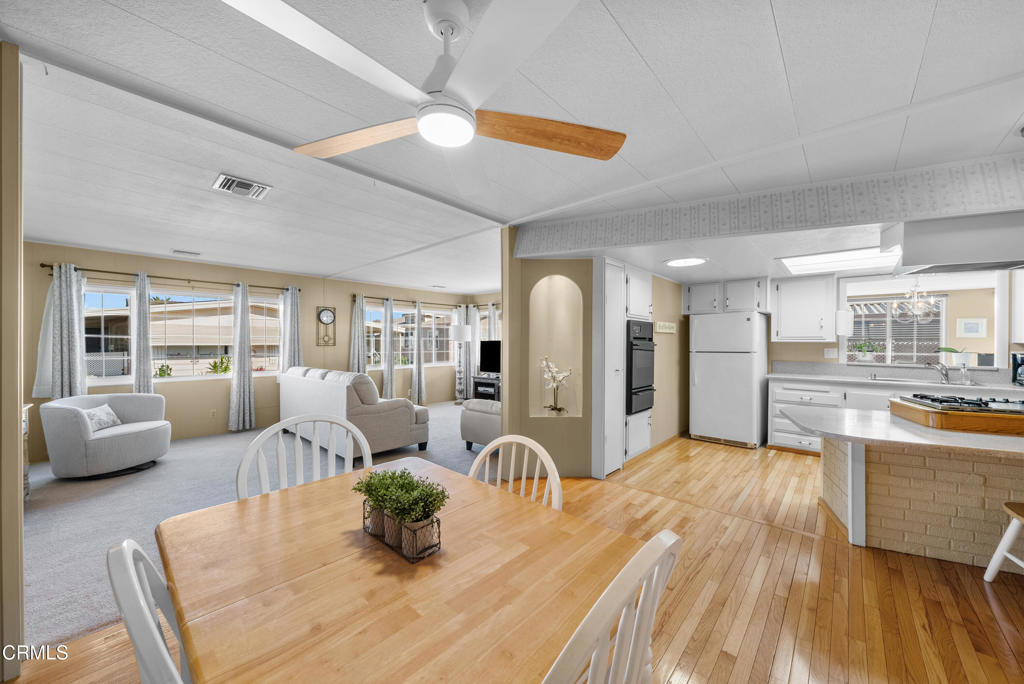 MLS #V1-33148 image #5