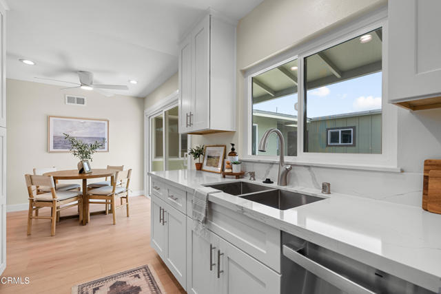 MLS #V1-33160 image #19