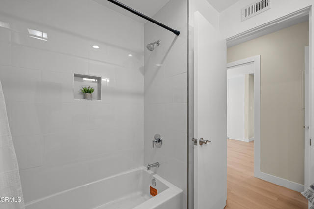 MLS #V1-33160 image #23