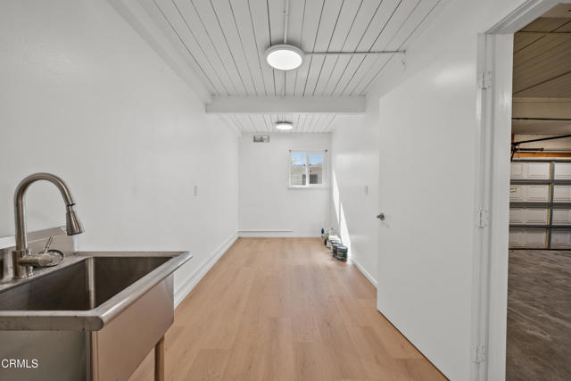 MLS #V1-33160 image #40