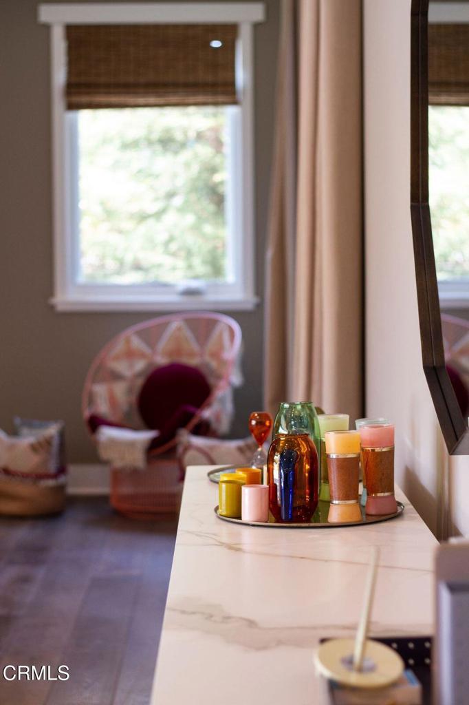 MLS #V1-33161 image #10