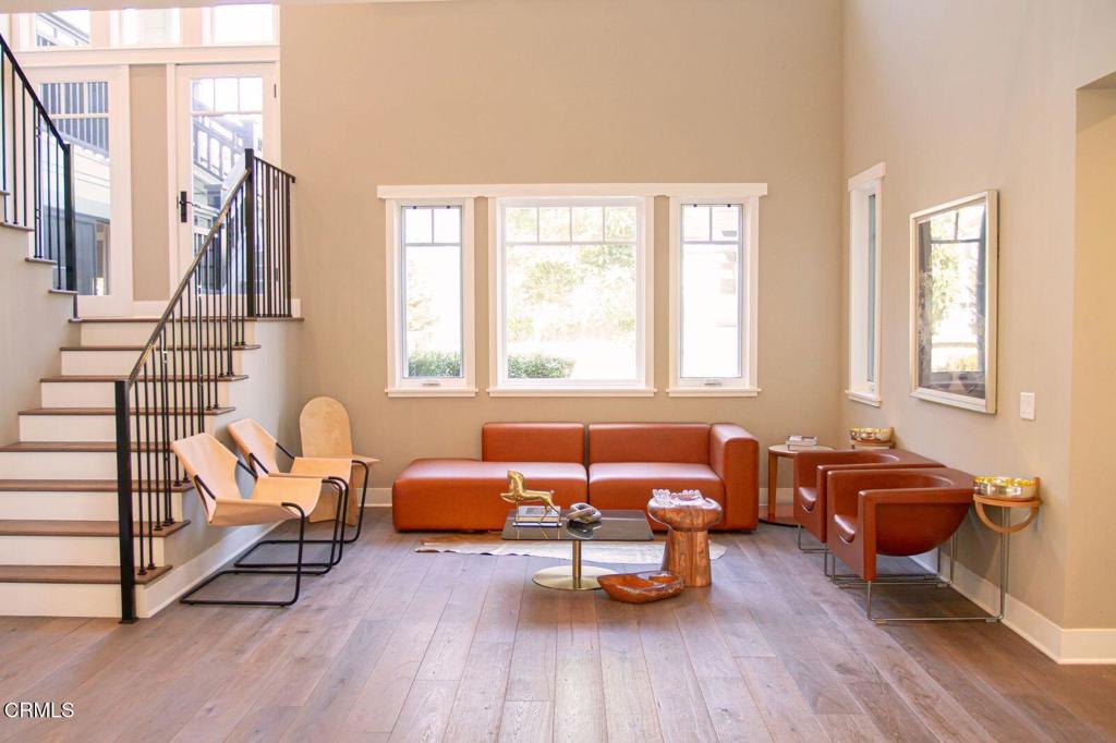 MLS #V1-33161 image #16