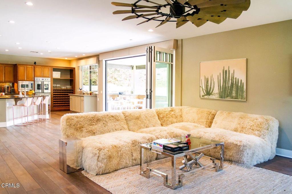 MLS #V1-33161 image #20