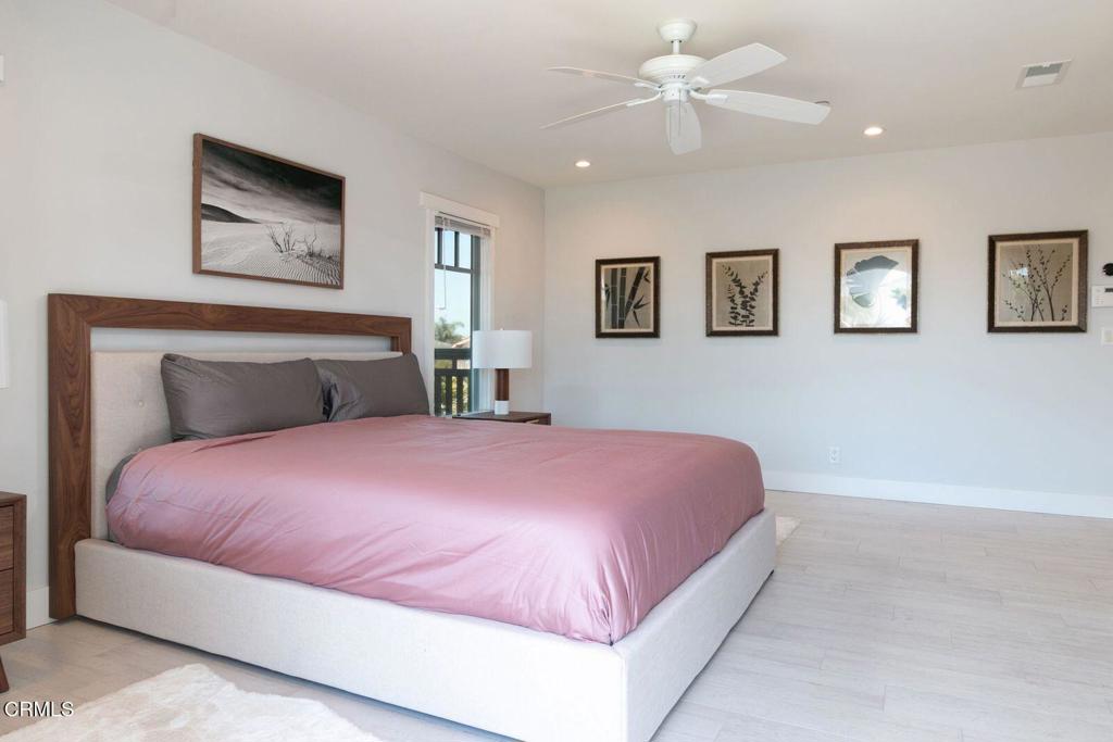 MLS #V1-33161 image #24