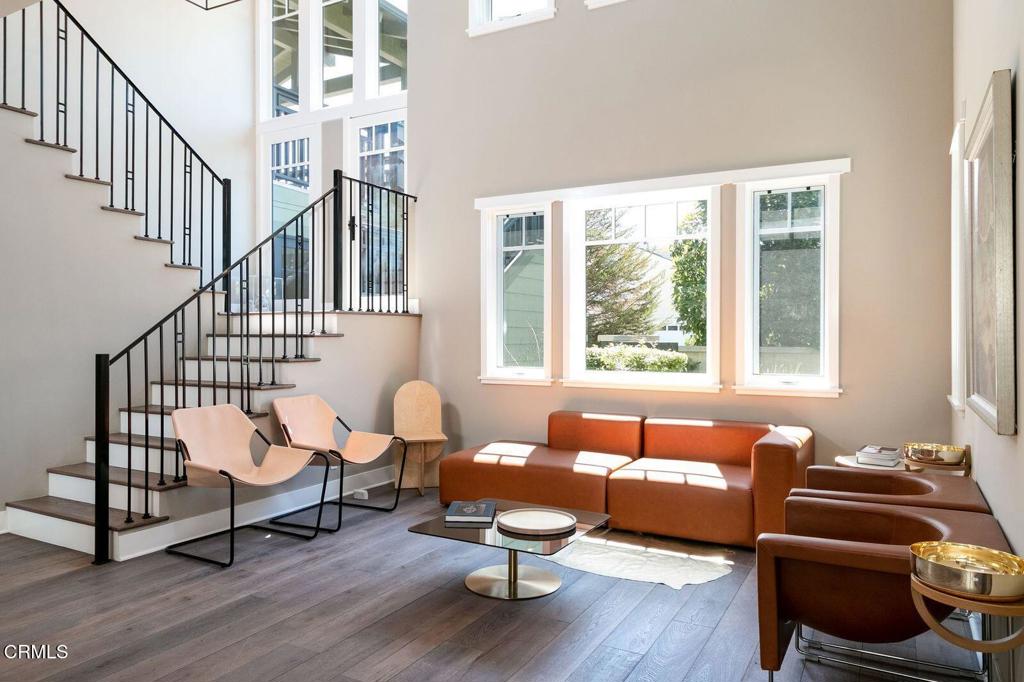 MLS #V1-33161 image #28