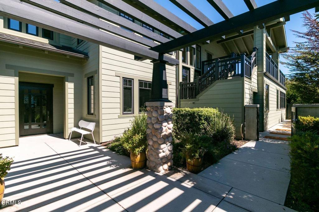 MLS #V1-33161 image #29