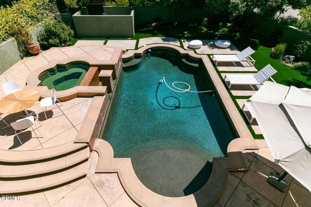 MLS #V1-33161 image #31