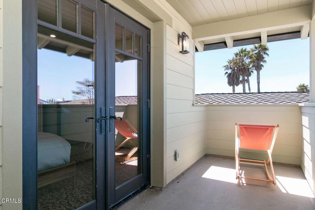 MLS #V1-33161 image #34