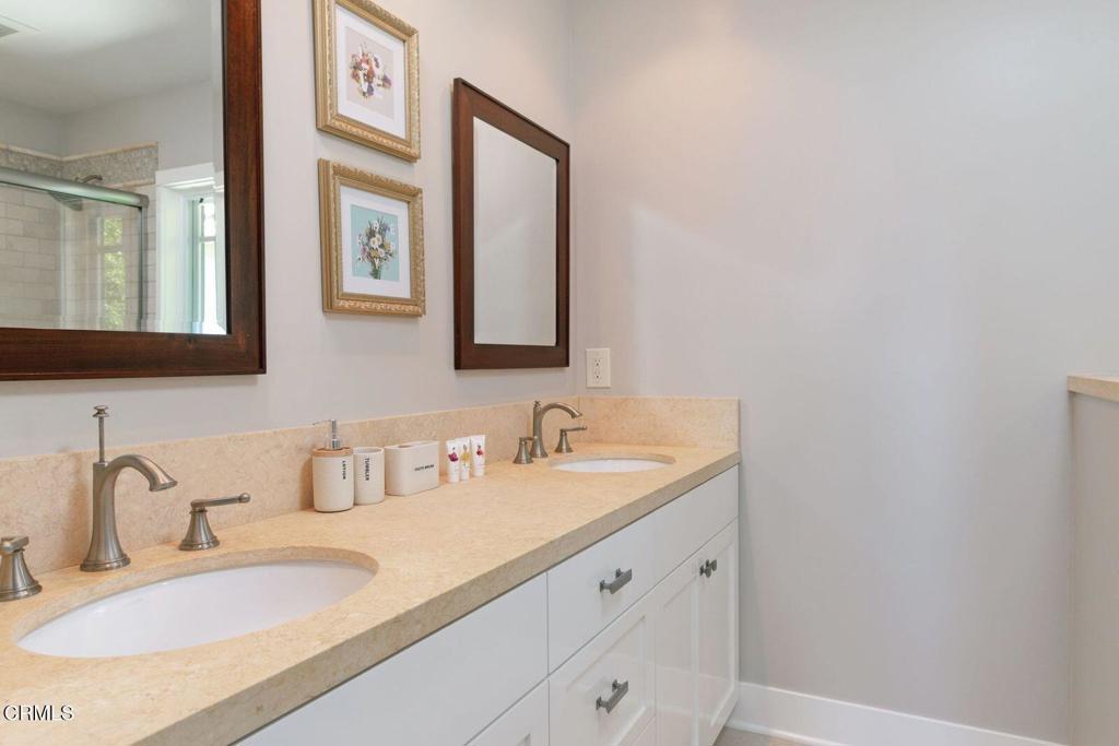 MLS #V1-33161 image #46