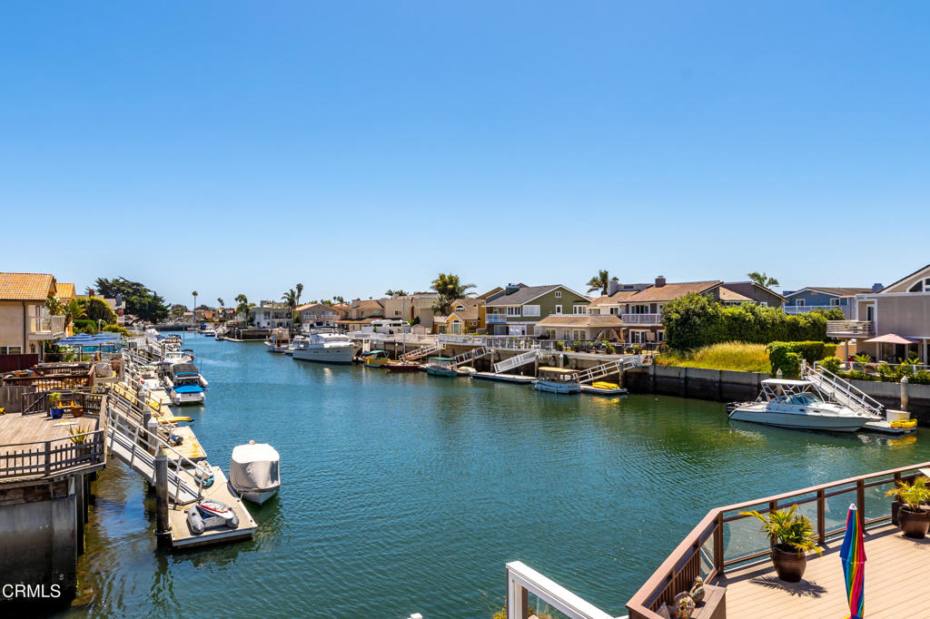 MLS #V1-33162 image #10