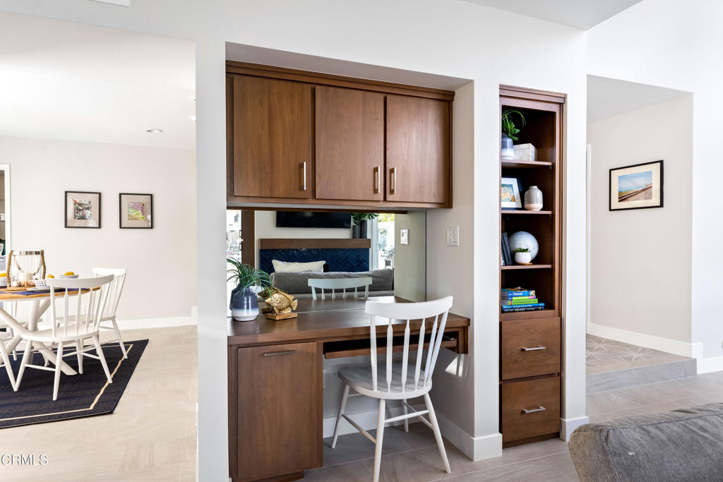 MLS #V1-33162 image #22