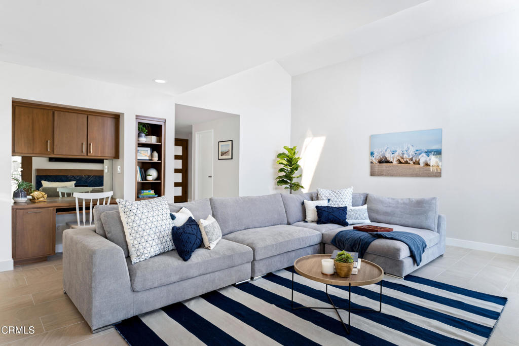 MLS #V1-33162 image #23