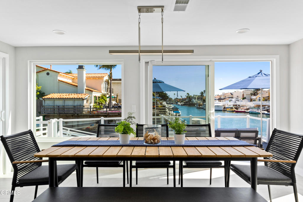 MLS #V1-33162 image #30