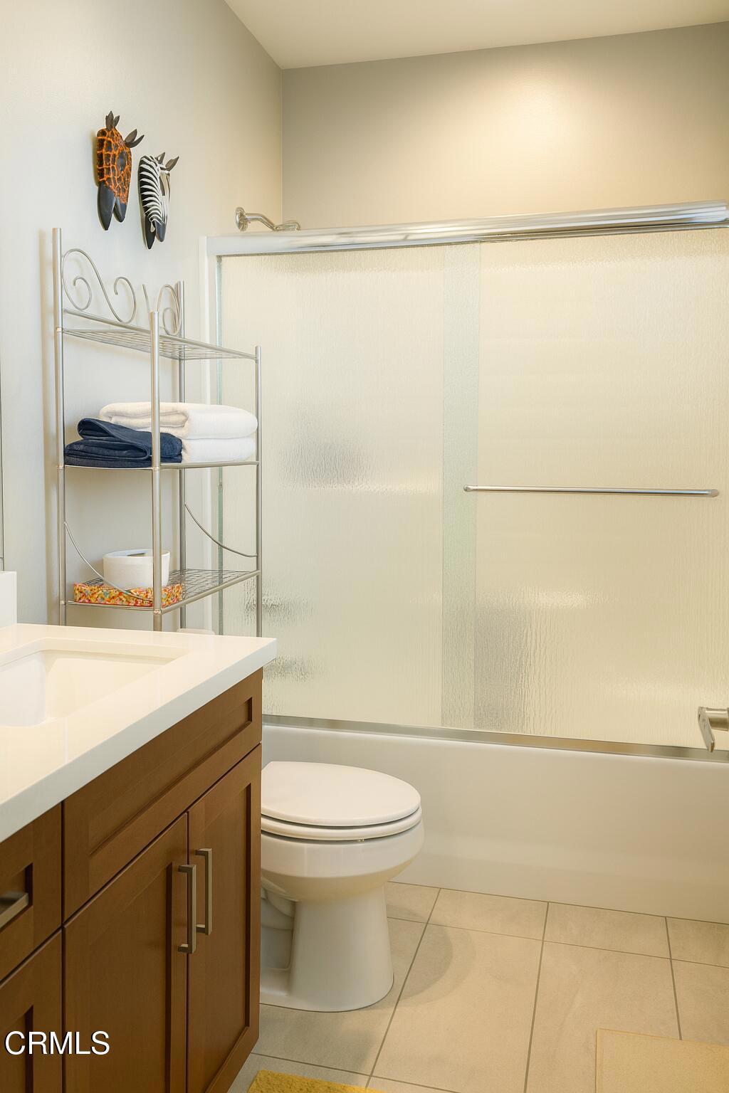 MLS #V1-33163 image #3