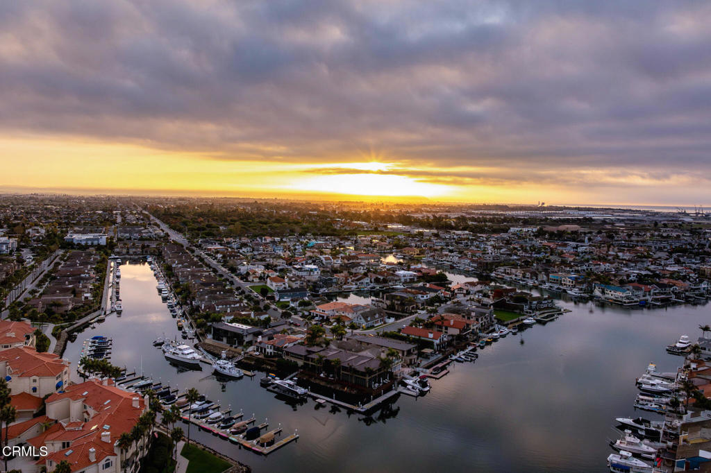 MLS #V1-33163 image #5