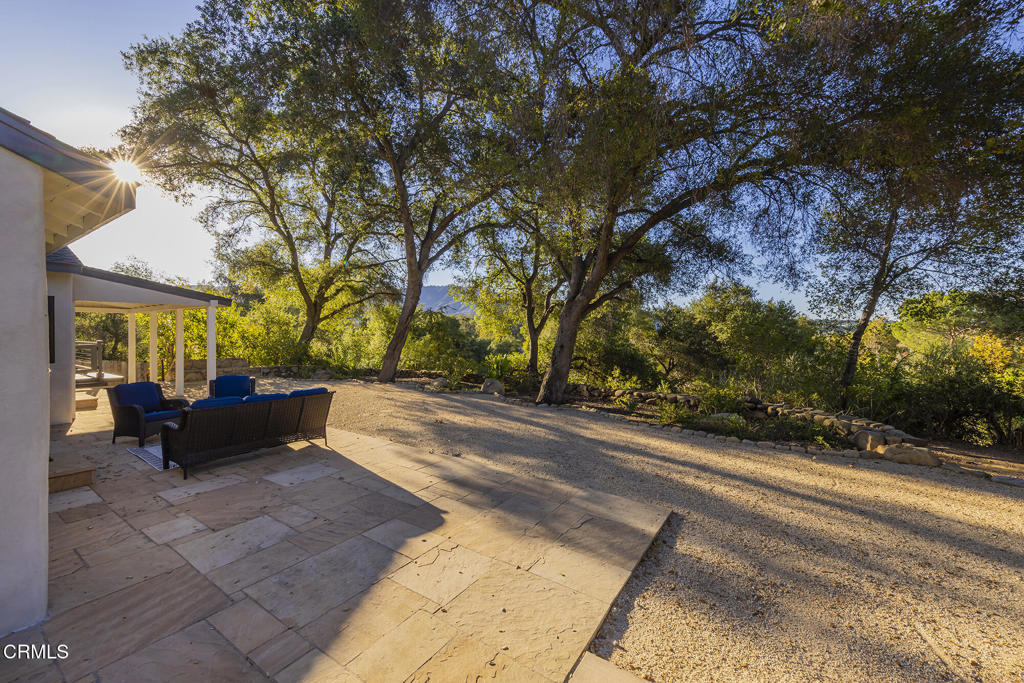 MLS #V1-33168 image #16