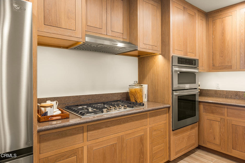 MLS #V1-33168 image #20