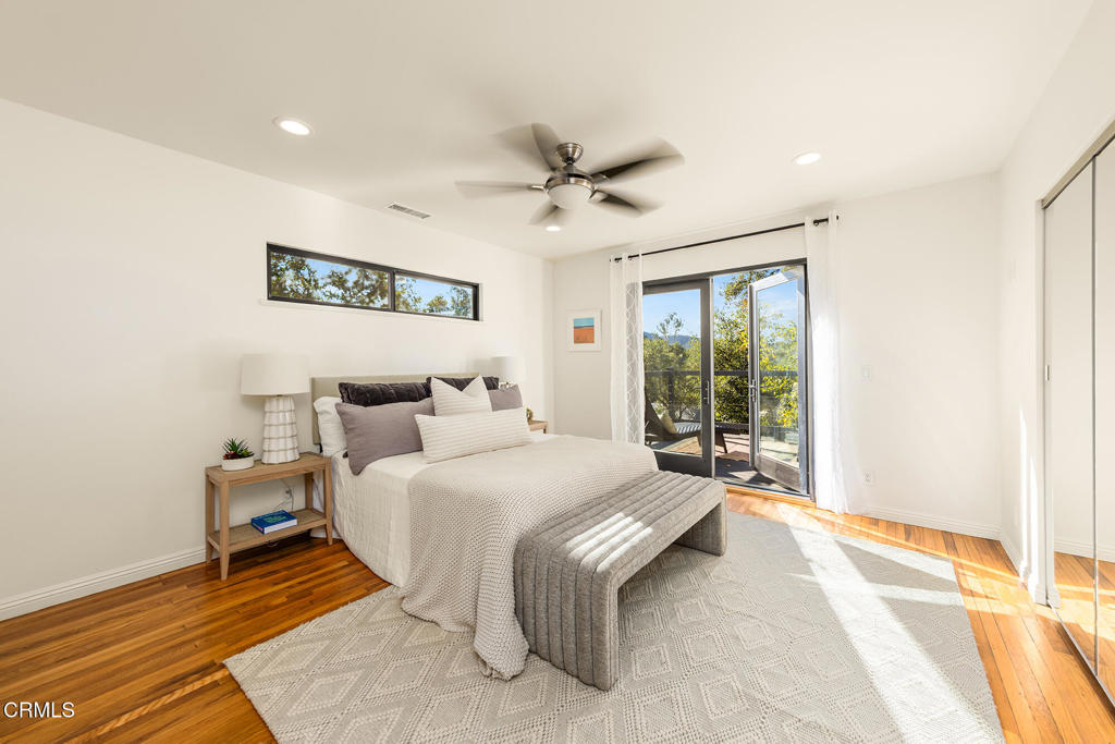 MLS #V1-33168 image #8