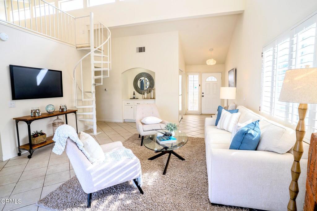 MLS #V1-33173 image #13