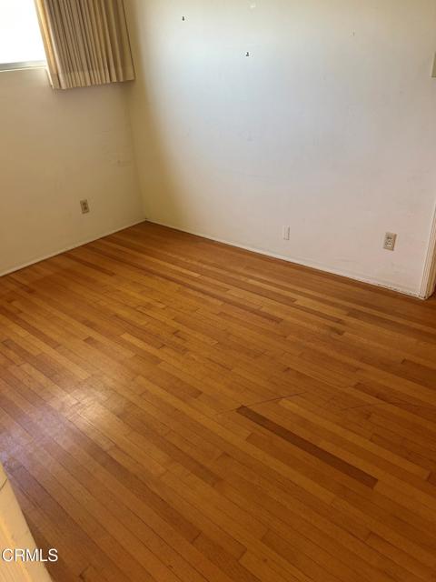 MLS #V1-33177 image #10