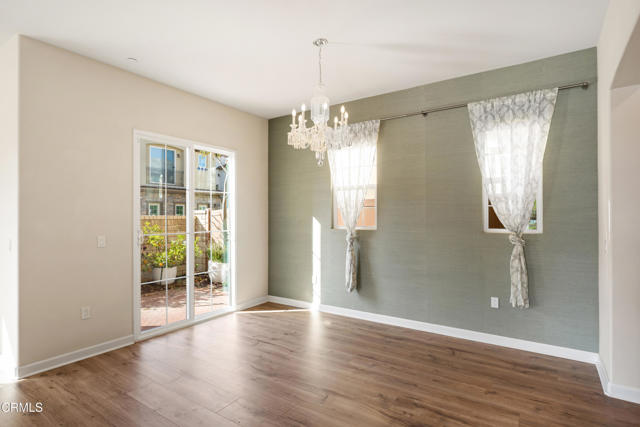 MLS #V1-33178 image #10